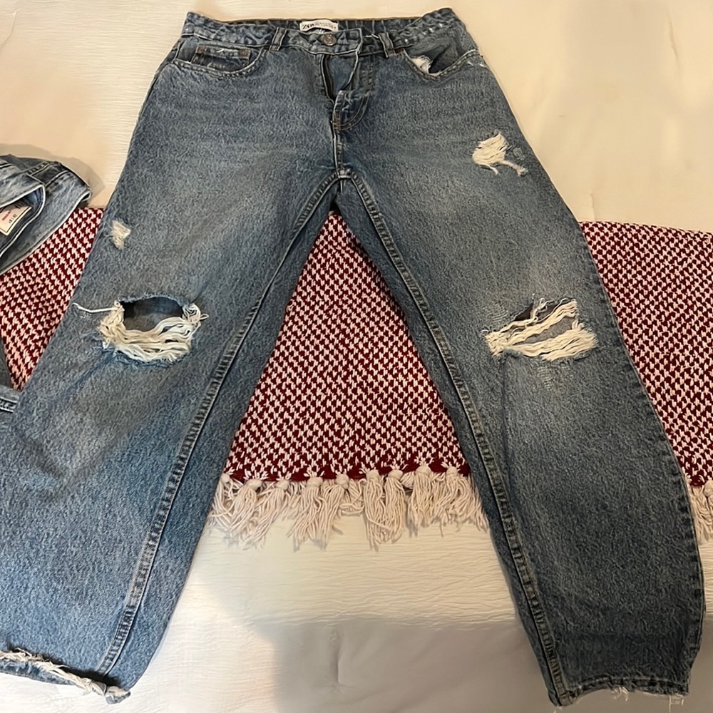 Zara jeans